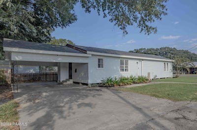 /international/us/706-s-avenue-o-crowley-la-110107873603/