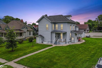 /international/us/920-high-street-grinnell-ia-110100986078/