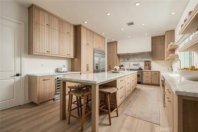 /international/us/7329-hightop-street-moorpark-ca-110110082517/