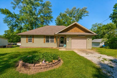 /international/us/409-n-mcqueary-avenue-ash-grove-mo-110107830951/