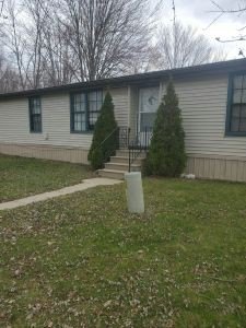/international/us/102-twin-lake-drive-elyria-oh-110101220786/