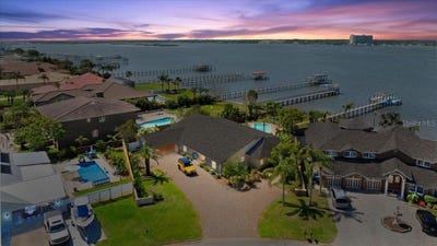 /international/us/2924-river-point-drive-daytona-beach-fl-110098625359/