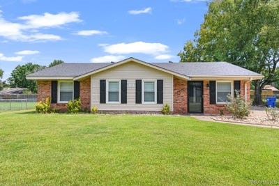 /international/us/111-lori-street-prattville-al-110105872789/