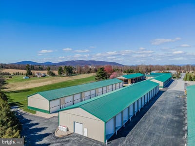 /international/us/165-chestnut-grove-road-dillsburg-pa-110093489528/