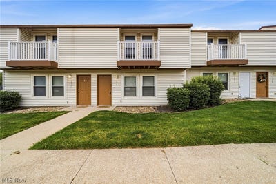 /international/us/1543-whitehall-boulevard-kent-oh-110109086301/