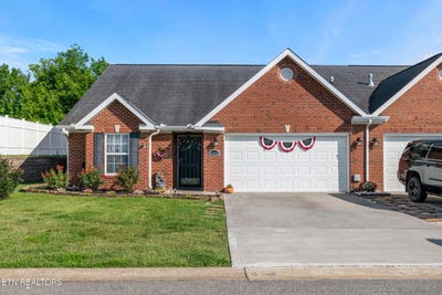 /international/us/8100-gatekeeper-way-knoxville-tn-110109216660/