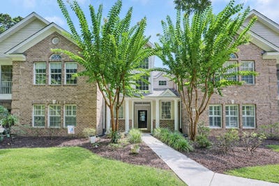 /international/us/4645-fringetree-dr-murrells-inlet-sc-110105272156/