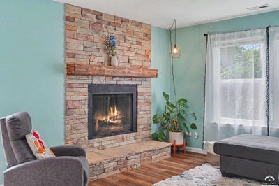 /international/us/118-glenview-drive-lawrence-ks-110109068273/