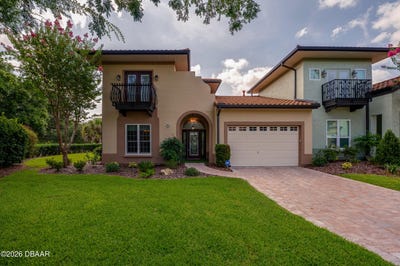 /international/us/1259-avenida-de-las-casas-lady-lake-fl-110109207039/