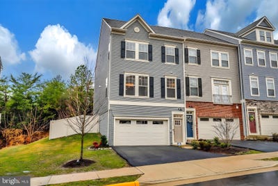 /international/us/162-shaded-valley-court-stafford-va-110108386278/