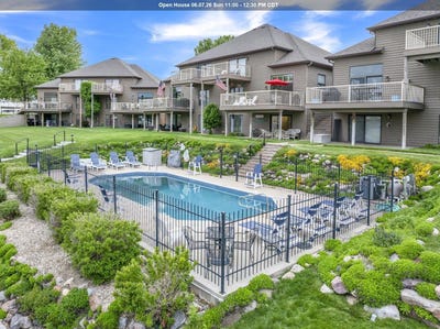 /international/us/15500-tradewind-drive-spirit-lake-ia-110108254607/