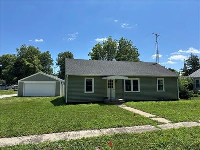 /international/us/208-e-4th-street-norborne-mo-110100689933/