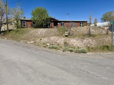 /international/us/300-nob-hill-avenue-eureka-nv-110108198516/