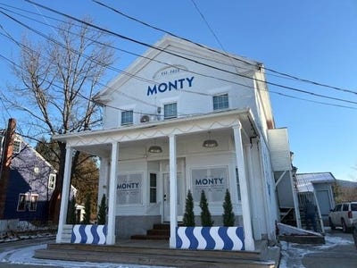 /international/us/3892-us-route-7-pittsford-vt-110105216911/