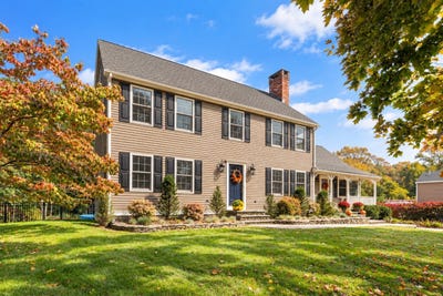 /international/us/173-metcalf-rd-north-attleboro-ma-110120127572/