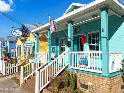 /international/us/414-n-howe-street-southport-nc-110106061783/