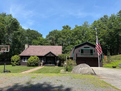 /international/us/1532-s-shore-rd-hadley-ny-110101147009/?lang=zh-cn