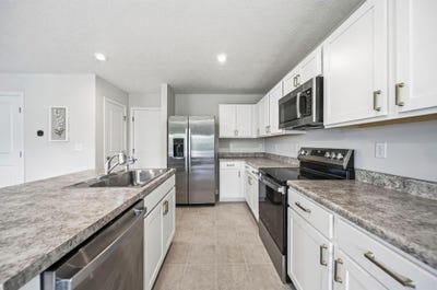 /international/us/8577-gable-loop-canal-winchester-oh-110108238038/