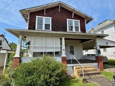/international/us/105-water-street-spencer-wv-110101434144/?lang=pt