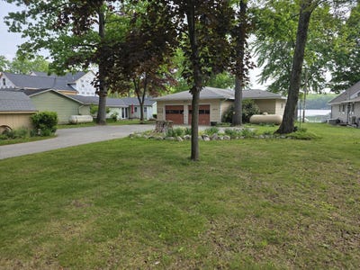 /international/us/4900-n-ford-lake-road-fountain-mi-110099933887/