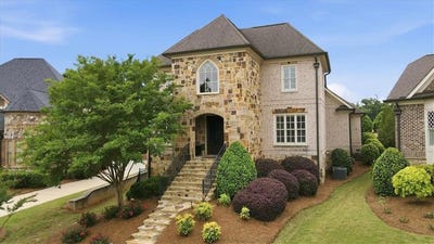 /international/us/5869-chickasaw-lane-braselton-ga-110107534905/