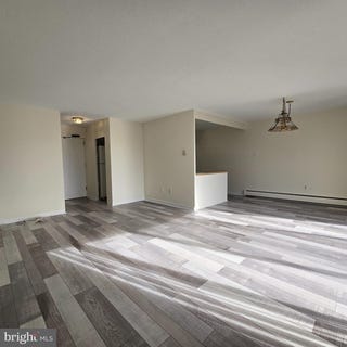 /international/us/111-chestnut-street-cherry-hill-nj-110103274450/