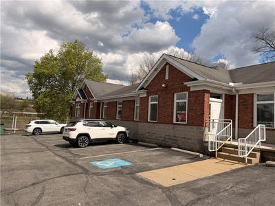 /international/us/93-boundary-lane-beaver-pa-110105702401/