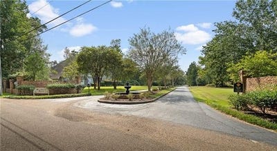/international/us/104-blackburn-place-covington-la-110094236062/