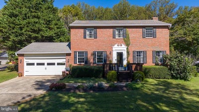/international/us/16070-simon-kenton-road-haymarket-va-110120409737/