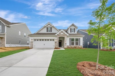 /international/us/1338-fremont-drive-wingate-nc-110104948413/