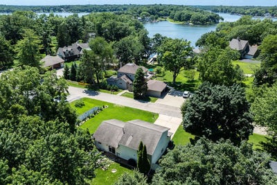 /international/us/n7686-rendell-dr-elkhorn-wi-110101036884/
