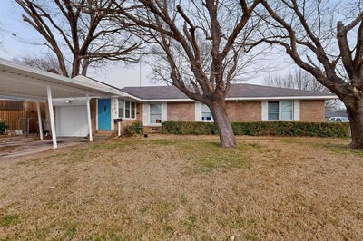 /international/us/522-phillip-street-mesquite-tx-110105848067/