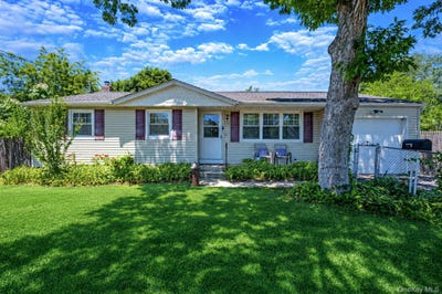 /international/us/345-earle-street-central-islip-ny-110108799875/