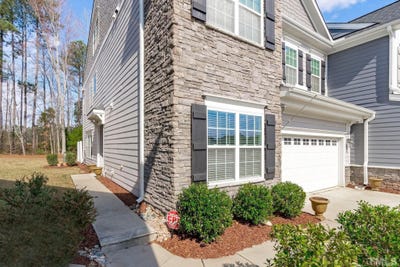 /international/us/2784-masonboro-ferry-drive-apex-nc-110107267211/