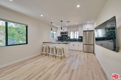 /international/us/843-westbourne-dr-west-hollywood-ca-110108198982/