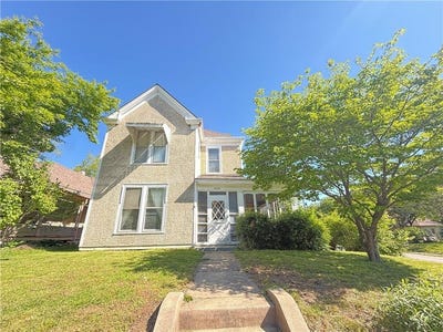 /international/us/1622-south-street-lexington-mo-110108205755/