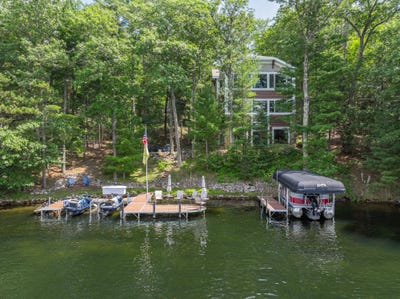 /international/us/8951-thoroughfare-rd-minocqua-wi-110101256731/