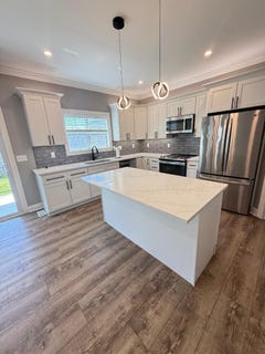 /international/us/3593-harper-woods-lane-lexington-ky-110107786387/