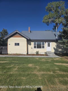 /international/us/6270-s-3rd-street-tetonia-id-110100832536/?lang=zh-tw