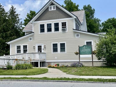 /international/us/28-hudson-street-warrensburg-ny-110109260983/