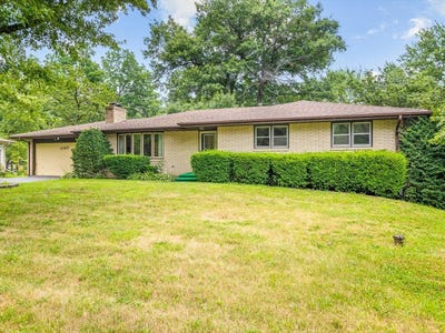 /international/us/4367-shorewood-drive-rockford-il-110109446937/