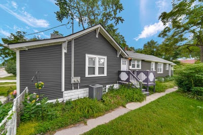 /international/us/14135-lincoln-avenue-dolton-il-110120419119/