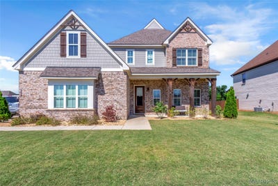 /international/us/208-setter-trail-pike-road-al-110107807929/