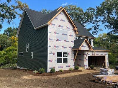 /international/us/48-athboy-road-marlboro-ny-110119292099/