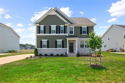 /international/us/179-royal-blackheath-cove-smithfield-va-110108800925/