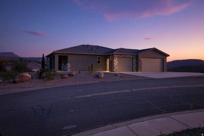 /international/us/217-w-terrace-cir-toquerville-ut-110104554190/