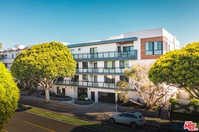 /international/us/1115-14th-st-santa-monica-ca-110102753359/