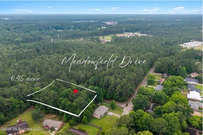 /international/us/meadowfield-drive-gautier-ms-110107855574/