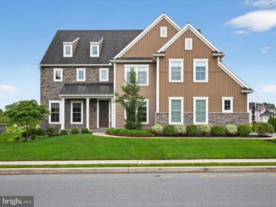 /international/us/548-e-delp-road-lancaster-pa-110100805250/