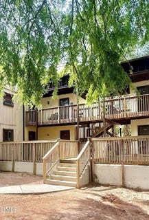 /international/us/546-pine-ridge-place-raleigh-nc-110108256393/